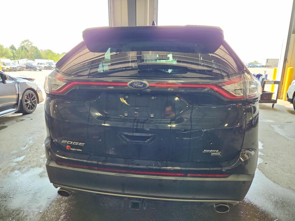 63371256 :رقم المزاد ، 2FMPK4J82HBC68204 vin ، 2017 Ford Edge مزاد بيع