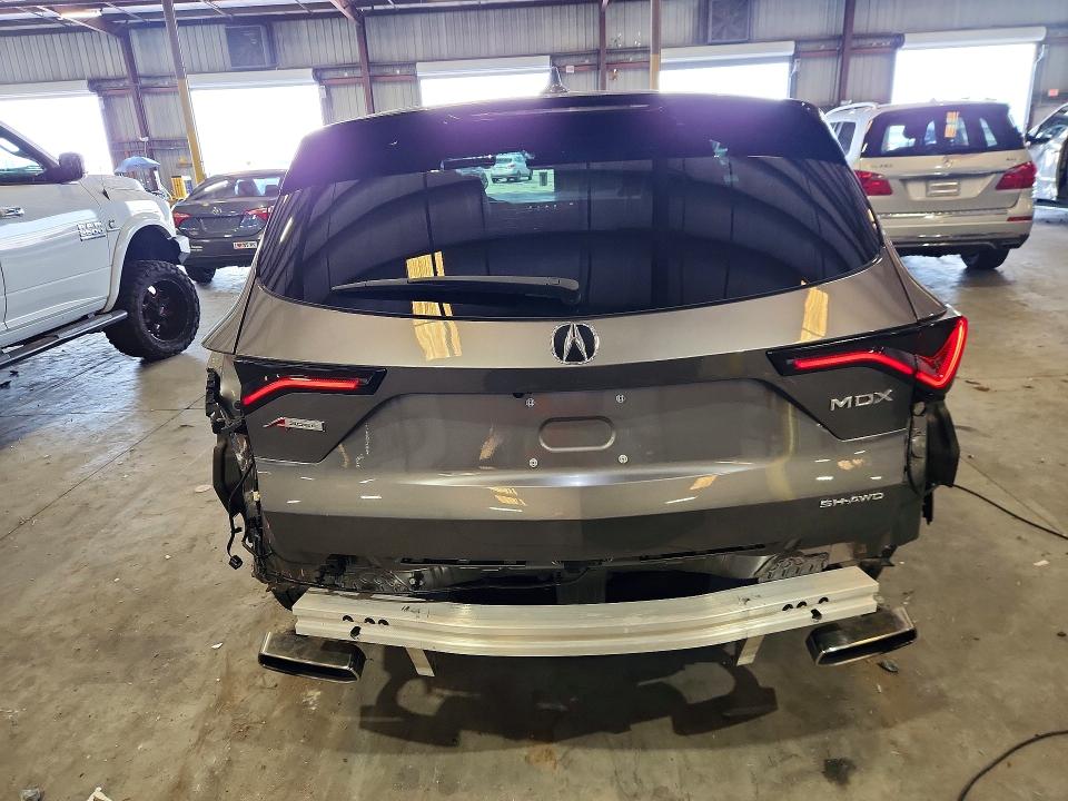 Продаж на аукціоні авто 2023 Acura Mdx, vin: 5J8YE1H06PL028619, номер лоту: 61819006
