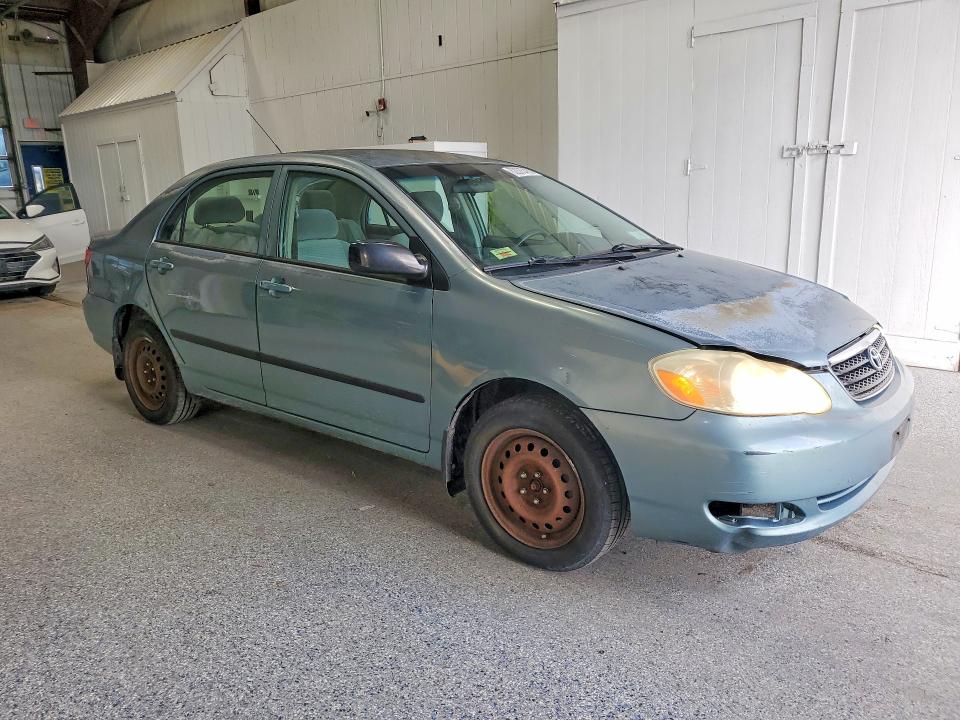 62005426 :رقم المزاد ، 1NXBR32E35Z566786 vin ، 2005 Toyota Corolla مزاد بيع