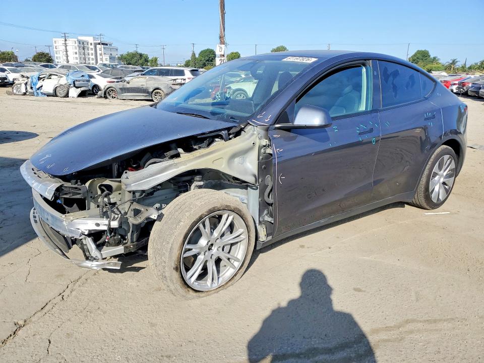 Продажа на аукционе авто 2023 Tesla Model Y, vin: 7SAYGDEE3PF909584, номер лота: 61197826