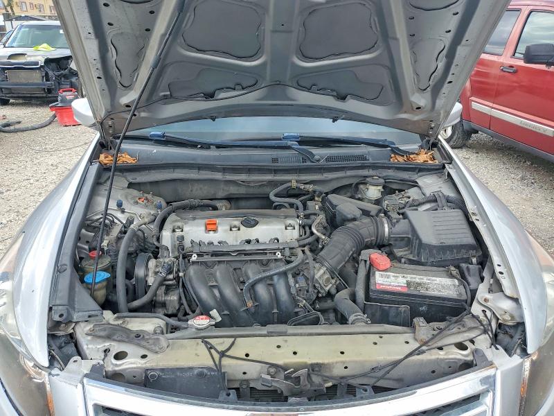 62850736 :رقم المزاد ، 1HGCP2F64BA025711 vin ، 2011 Honda Accord مزاد بيع
