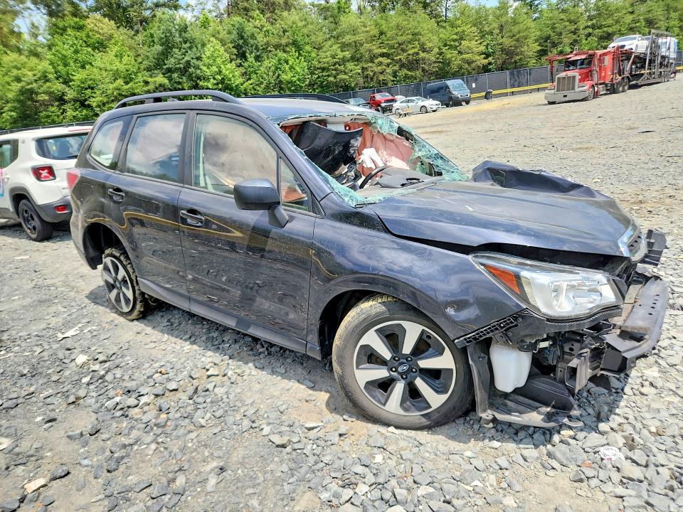58431386 :رقم المزاد ، JF2SJABC1JH401015 vin ، 2018 Subaru Forester مزاد بيع