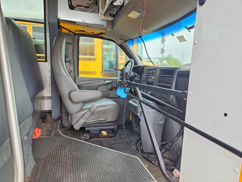 Продаж на аукціоні авто 2015 Collins Bantam G3500, vin: 1GB3G3BG9F1139023, номер лоту: 61434486
