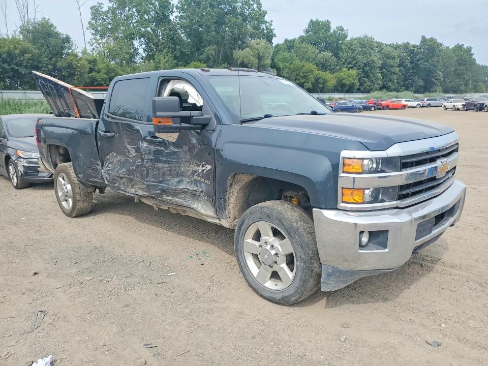 62813816 :رقم المزاد ، 1GC1KVEG9JF259148 vin ، 2018 Chevrolet Silverado مزاد بيع