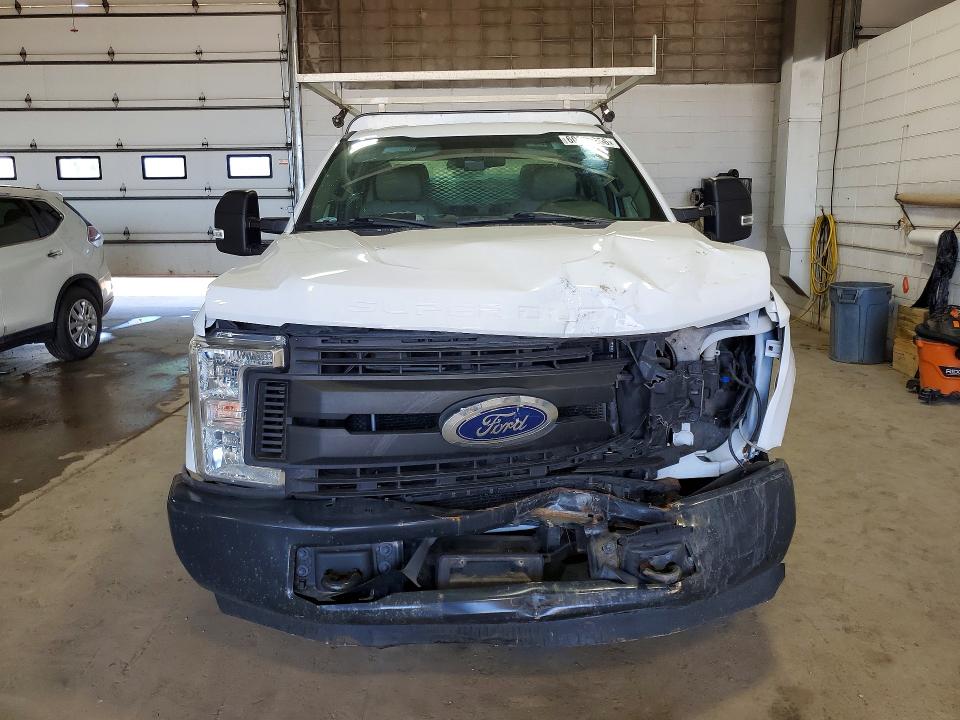2019 Ford F250 მანქანა იყიდება აუქციონზე, vin: 1FTBF2A6XKEF23120, აუქციონის ნომერი: 60683256