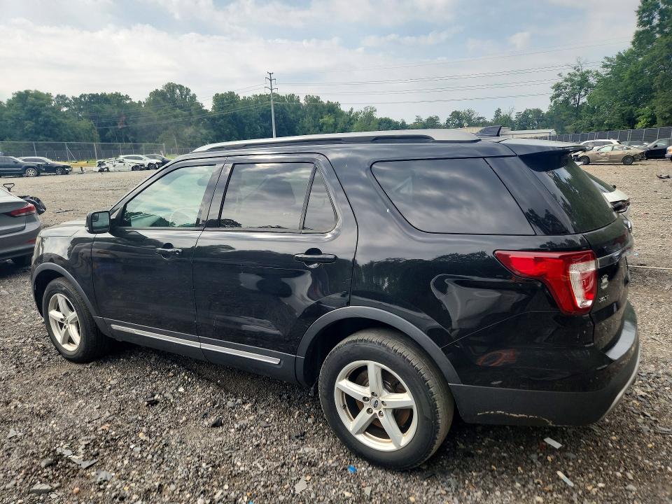 2017 Ford Explorer მანქანა იყიდება აუქციონზე, vin: 1FM5K8D87HGA52738, აუქციონის ნომერი: 61620036