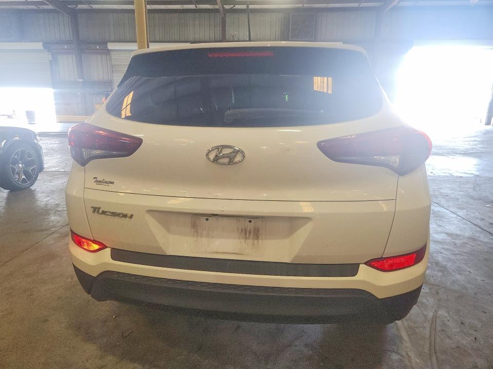 2017 Hyundai Tucson მანქანა იყიდება აუქციონზე, vin: KM8J23A44HU333058, აუქციონის ნომერი: 59701416