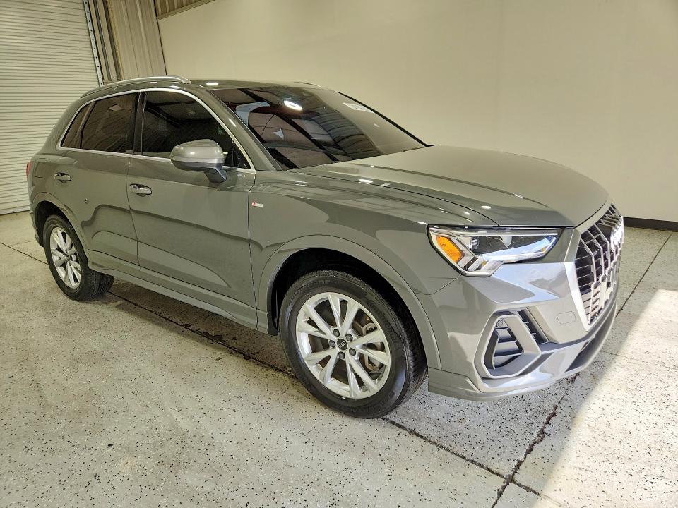Продаж на аукціоні авто 2025 Audi Q3, vin: WA1DECF32S1049357, номер лоту: 61879076