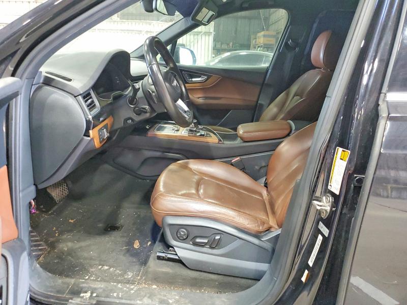 62892146 :رقم المزاد ، WA1LAAF75HD012275 vin ، 2017 Audi Q7 مزاد بيع