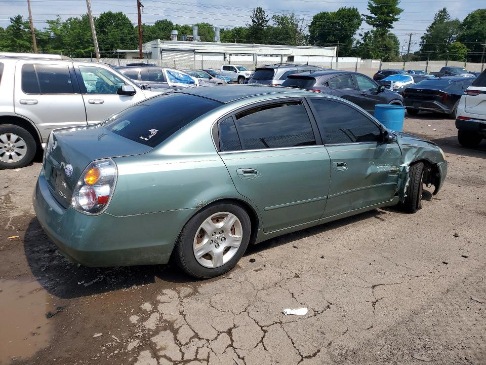 60205786 :رقم المزاد ، 1N4AL11D14C147666 vin ، 2004 Nissan Altima مزاد بيع