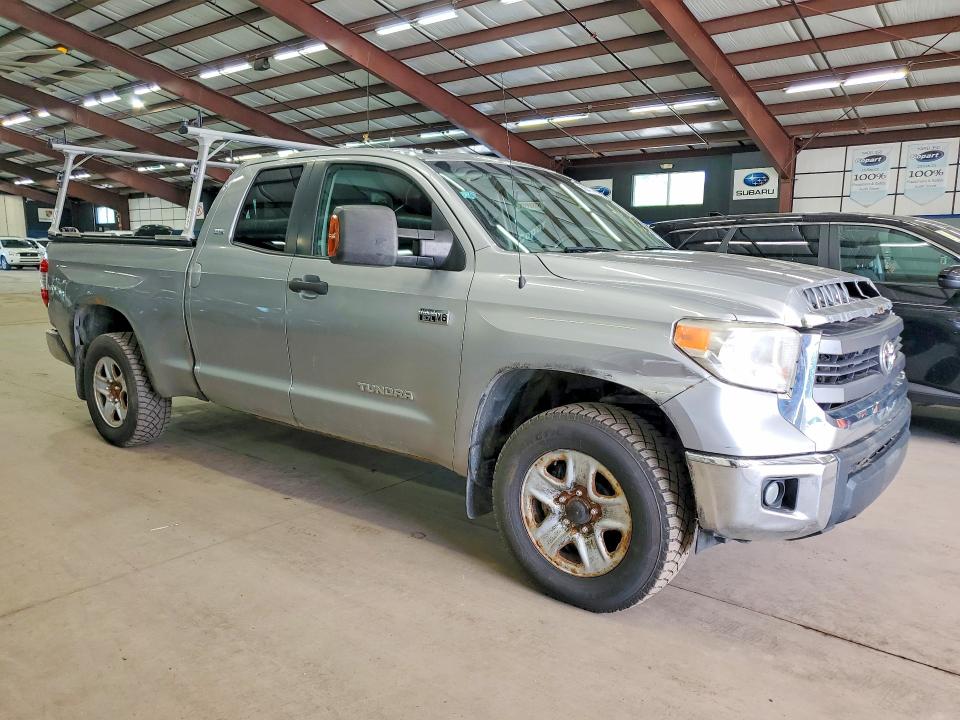 60547316 :رقم المزاد ، 5TFUY5F18FX439941 vin ، 2015 Toyota Tundra مزاد بيع