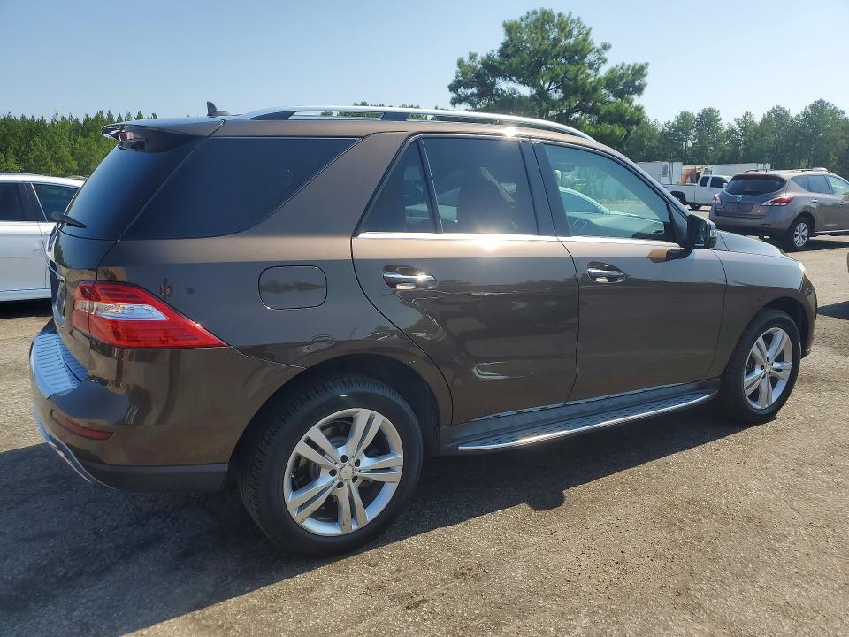 59611806 :رقم المزاد ، 4JGDA5JB1EA268905 vin ، 2014 Mercedes-benz Ml مزاد بيع