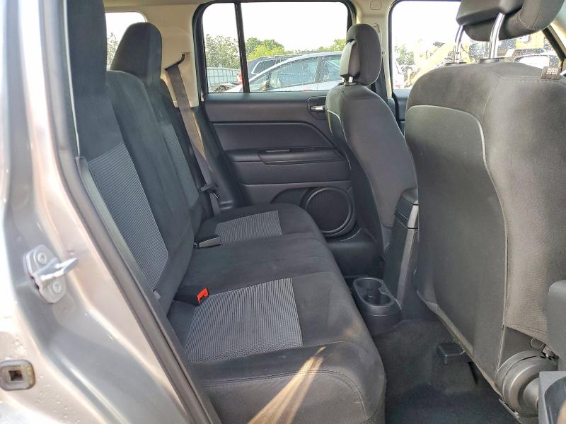 62900276 :رقم المزاد ، 1C4NJRFB1FD376367 vin ، 2015 Jeep Patriot مزاد بيع