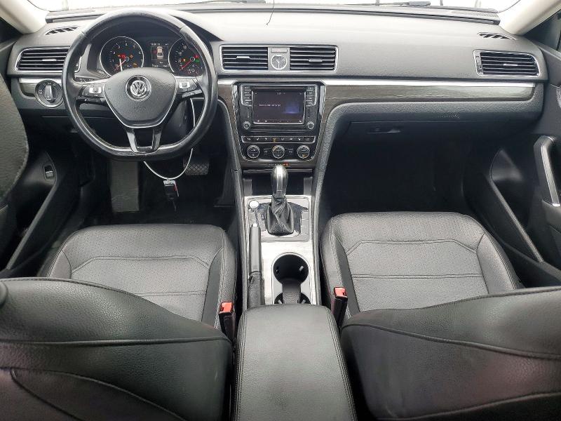 2017 Volkswagen Passat მანქანა იყიდება აუქციონზე, vin: 1VWGT7A32HC037503, აუქციონის ნომერი: 59972366
