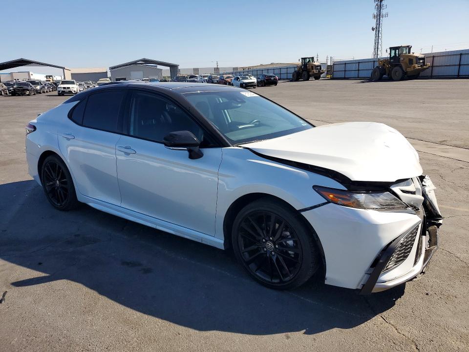 Продажа на аукционе авто 2024 Toyota Camry, vin: 4T1K61AK4RU245169, номер лота: 61802406