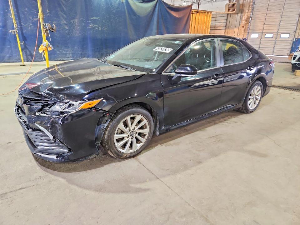 61622876 :رقم المزاد ، 4T1C11AK8PU160514 vin ، 2023 Toyota Camry مزاد بيع