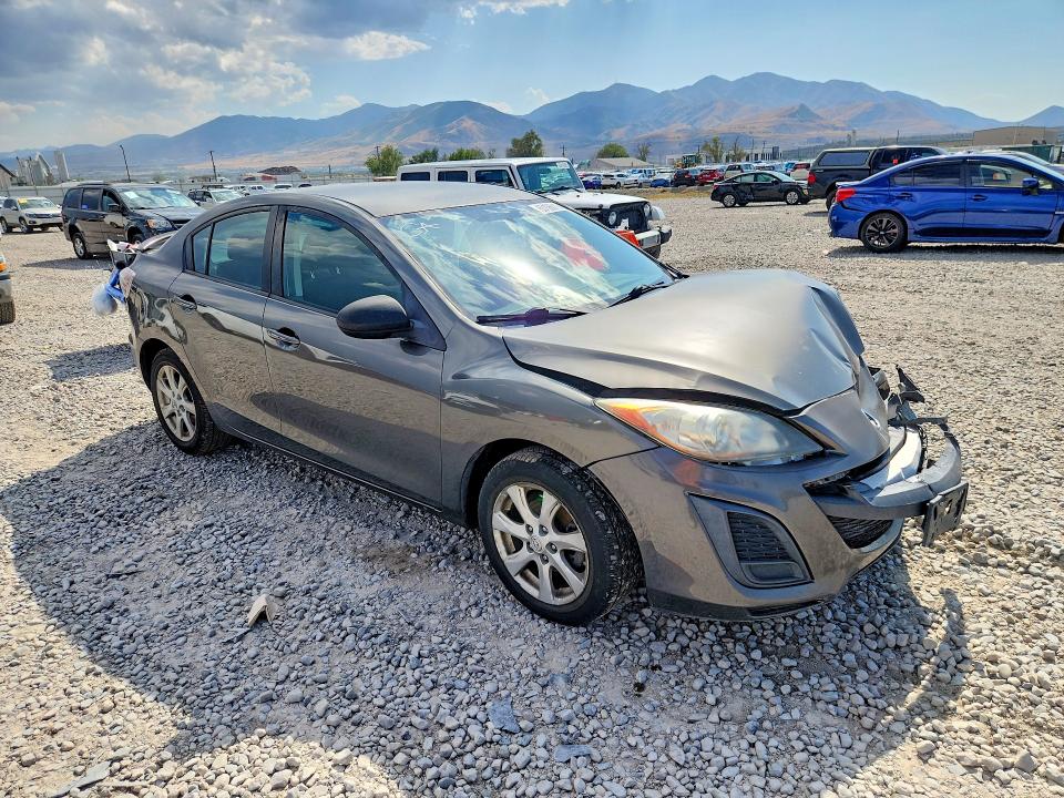 Auction sale of the 2011 Mazda 3, vin: JM1BL1VF0B1458153, lot number: 63106016