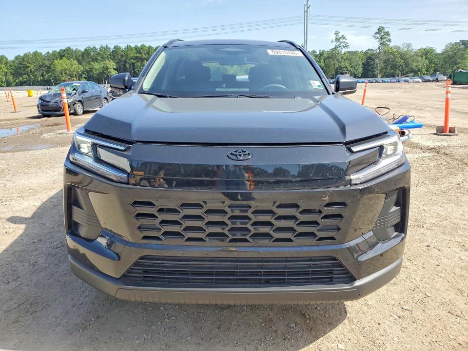 Продажа на аукционе авто 2026 Toyota Rav4, vin: JTM6CRAV4TD303960, номер лота: 60816746