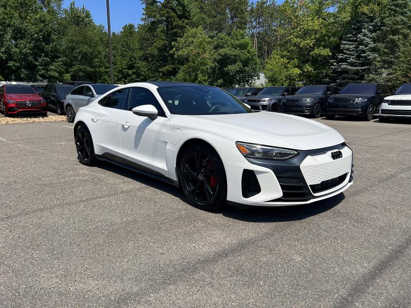 Продажа на аукционе авто 2022 Audi E-tron Gt, vin: WAUFJBFW2N7006120, номер лота: 62357976