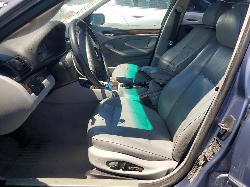 62812156 :رقم المزاد ، WBAEU33434PR07930 vin ، 2004 Bmw 325 مزاد بيع