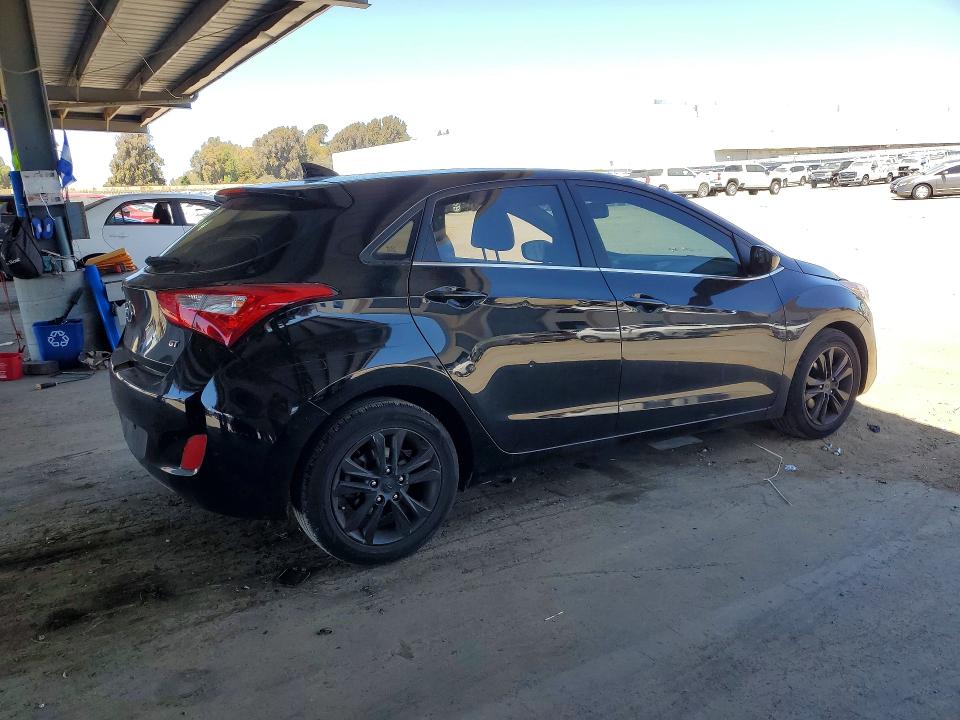 Продаж на аукціоні авто 2013 Hyundai Elantra Gt, vin: KMHD35LEXDU075408, номер лоту: 62619426