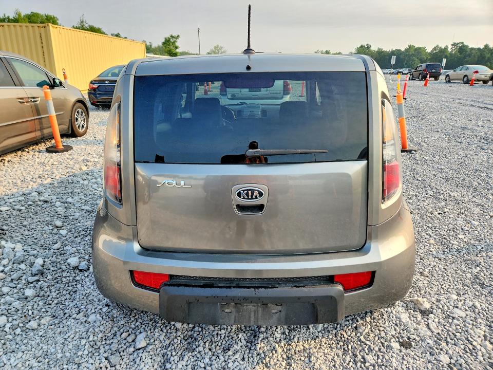 2010 Kia Soul მანქანა იყიდება აუქციონზე, vin: KNDJT2A25A7172413, აუქციონის ნომერი: 60562896