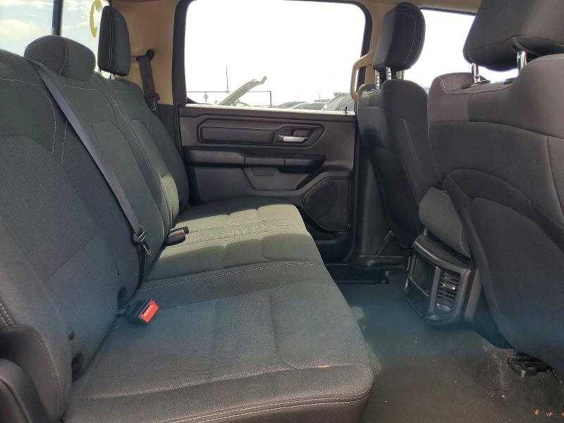 60827556 :رقم المزاد ، 1C6RREGT8KN590598 vin ، 2019 Ram 1500 مزاد بيع