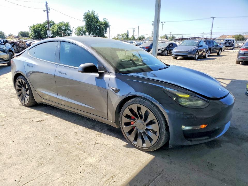 2021 Tesla Model 3 მანქანა იყიდება აუქციონზე, vin: 5YJ3E1EC4MF935827, აუქციონის ნომერი: 60807036