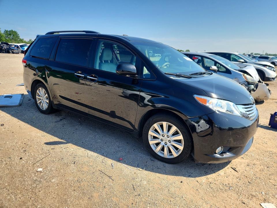 Auction sale of the 2011 Toyota Sienna, vin: 5TDYK3DC4BS166833, lot number: 59997546