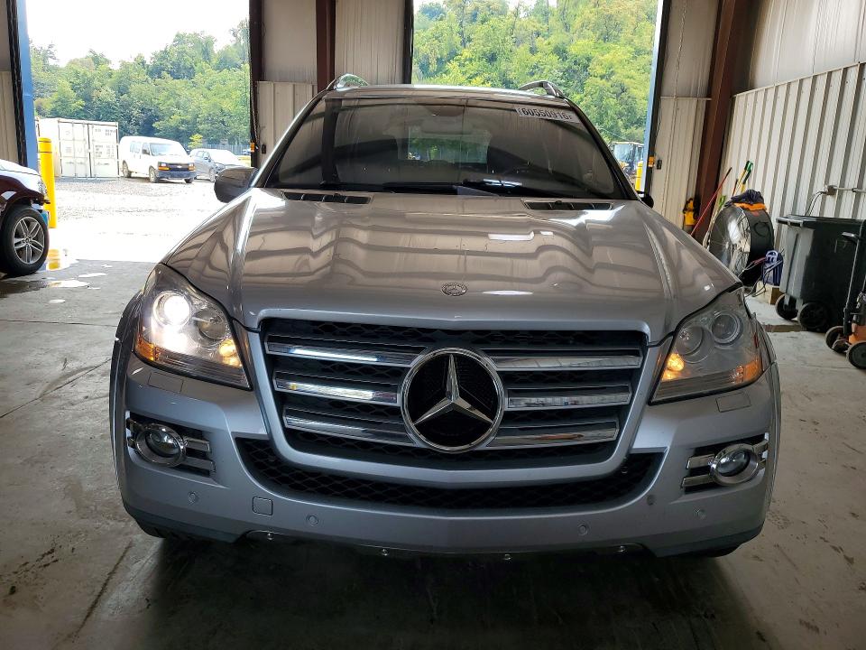 60550916 :رقم المزاد ، 4JGBF86E19A500177 vin ، 2009 Mercedes-benz Gl مزاد بيع