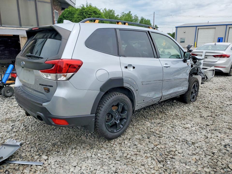 59577926 :رقم المزاد ، JF2SKAMCXNH424597 vin ، 2022 Subaru Forester مزاد بيع