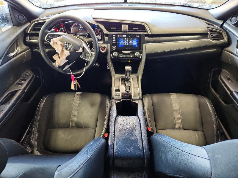 62473666 :رقم المزاد ، 19XFC2F89ME002918 vin ، 2021 Honda Civic مزاد بيع
