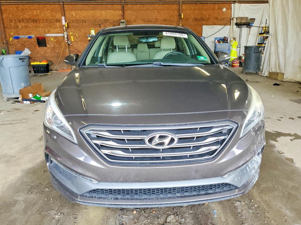 61809106 :رقم المزاد ، 5NPE34AF0FH087059 vin ، 2015 Hyundai Sonata مزاد بيع