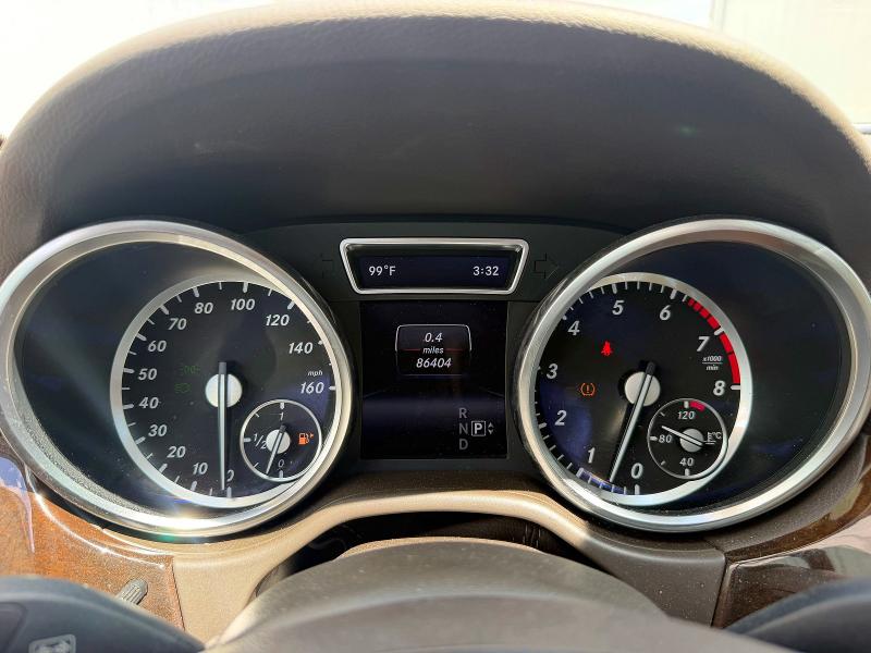 Продажа на аукционе авто 2015 Mercedes-benz Ml, vin: 4JGDA5JB1FA526745, номер лота: 60707986
