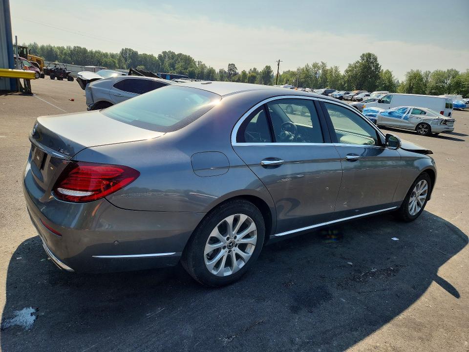 Aukcja sprzedaży 2018 Mercedes-benz E, vin: WDDZF4JB8JA423133, numer aukcji: 61670726