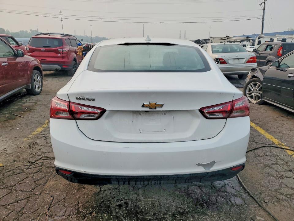 61397226 :رقم المزاد ، 1G1ZD5ST4KF173058 vin ، 2019 Chevrolet Malibu مزاد بيع
