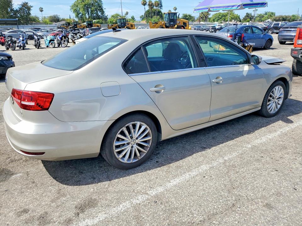 2015 Volkswagen Jetta მანქანა იყიდება აუქციონზე, vin: 3VWD17AJXFM204421, აუქციონის ნომერი: 62705176