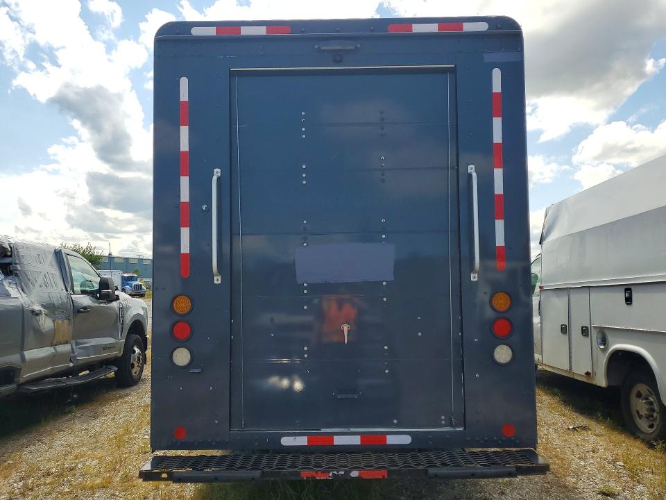 Продажа на аукционе авто 2021 Freightliner Chassis, vin: 4UZAC2GA0MCMM9359, номер лота: 63625396