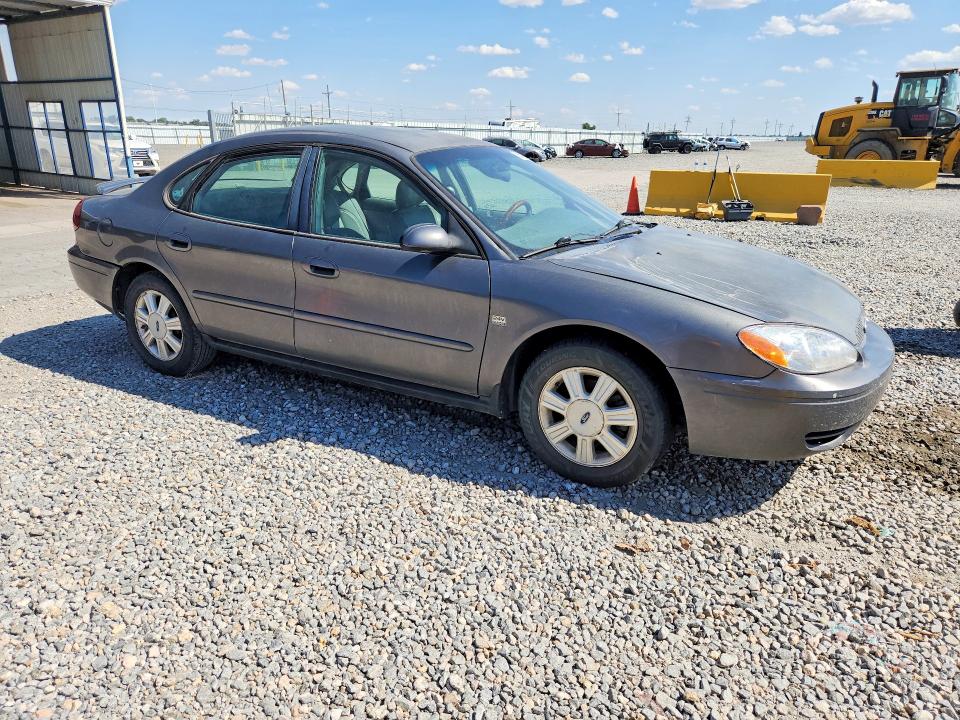 60475176 :رقم المزاد ، 1FAHP56S24G166799 vin ، 2004 Ford Taurus مزاد بيع