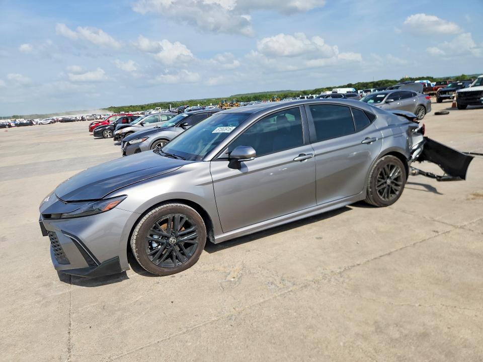 61563916 :رقم المزاد ، 4T1DAACK9TU272007 vin ، 2026 Toyota Camry مزاد بيع