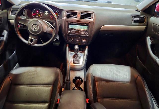 61334926 :رقم المزاد ، 3VWDP7AJ9DM377472 vin ، 2013 Volkswagen Jetta مزاد بيع