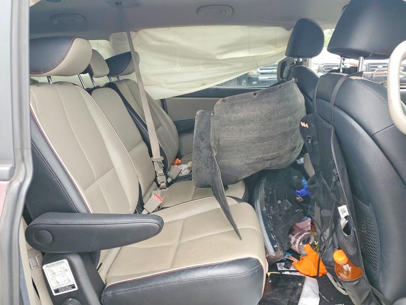 61302956 :رقم المزاد ، KNDMB5C1XK6535463 vin ، 2019 Kia Sedona مزاد بيع