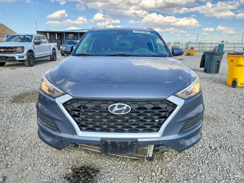 2021 Hyundai Tucson მანქანა იყიდება აუქციონზე, vin: KM8J3CA47MU319646, აუქციონის ნომერი: 61842366