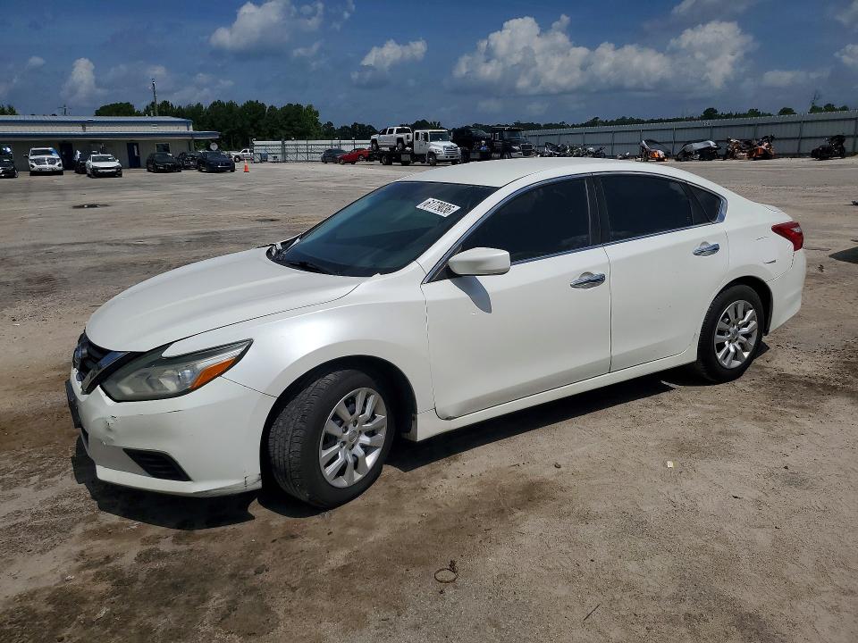 Продажа на аукционе авто 2016 Nissan Altima, vin: 1N4AL3AP0GN341071, номер лота: 61779036