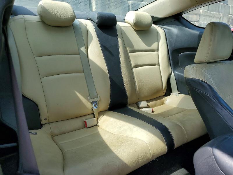 61583646 :رقم المزاد ، 1HGCT1B80DA014303 vin ، 2013 Honda Accord مزاد بيع