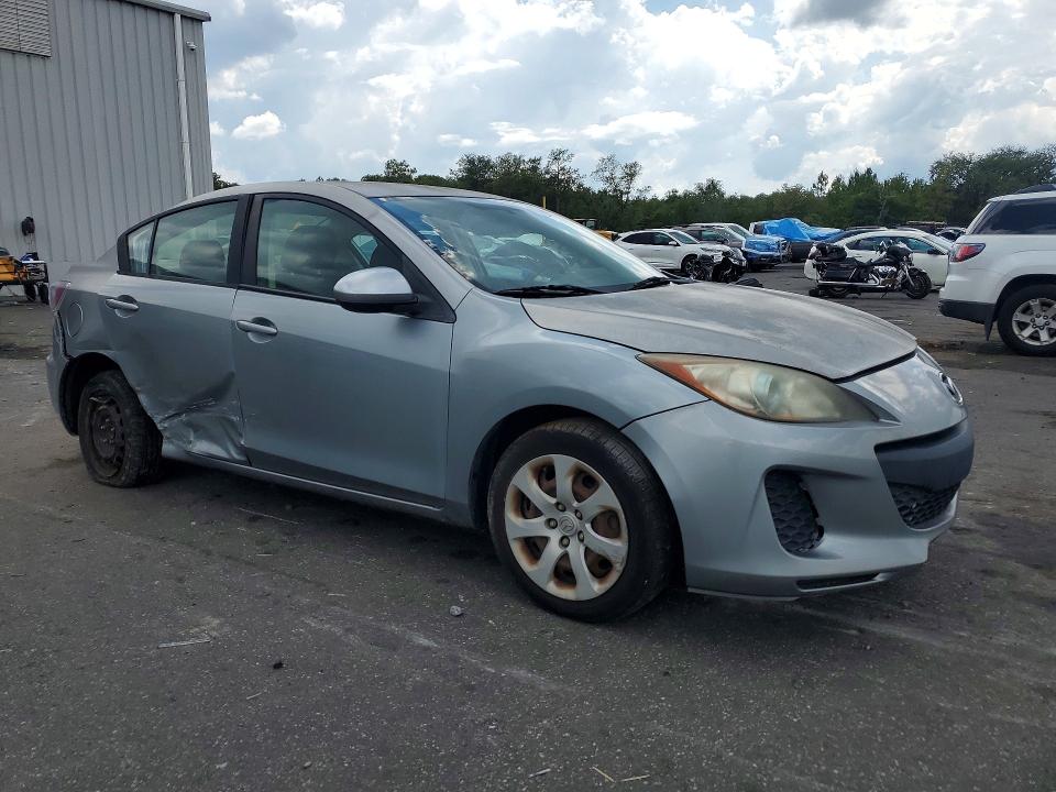 2013 Mazda 3 მანქანა იყიდება აუქციონზე, vin: JM1BL1U76D1809872, აუქციონის ნომერი: 61090626