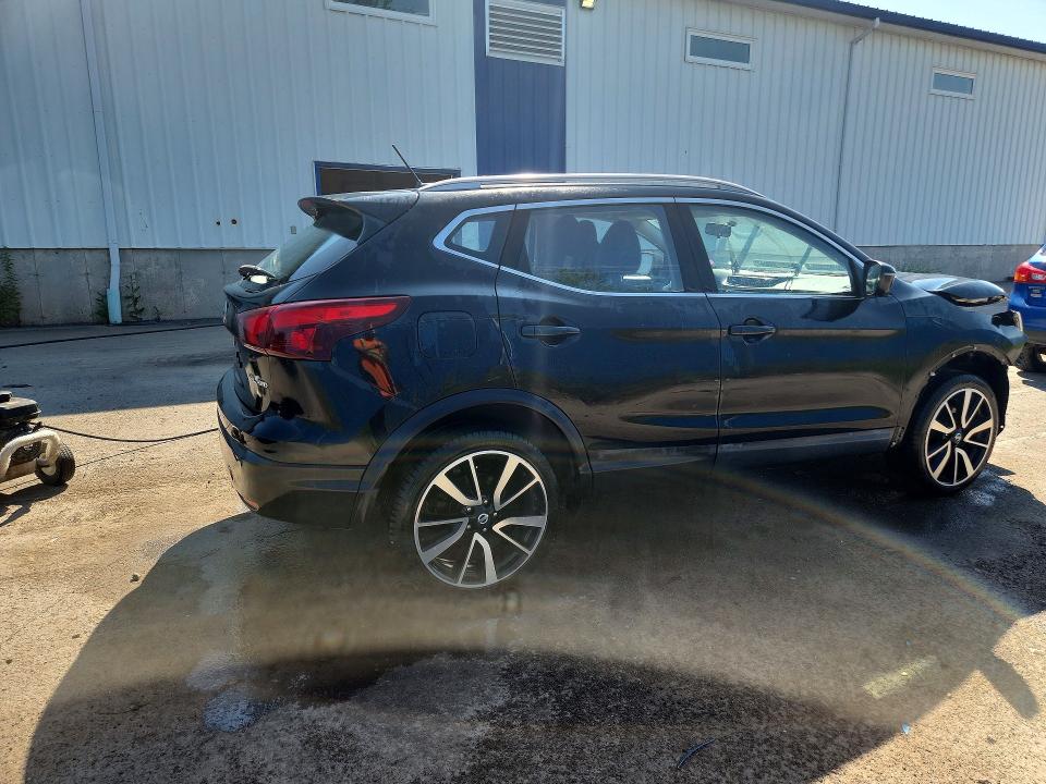 Продажа на аукционе авто 2017 Nissan Qashqai, vin: JN1BJ1CR2HW110954, номер лота: 61065596