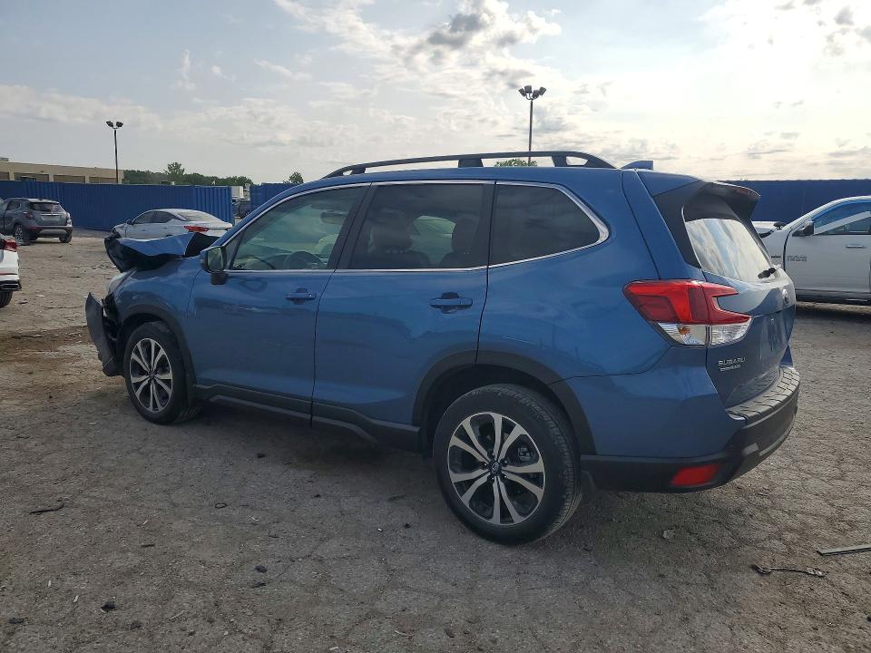 Продажа на аукционе авто 2022 Subaru Forester, vin: JF2SKAPCXNH505711, номер лота: 61637416