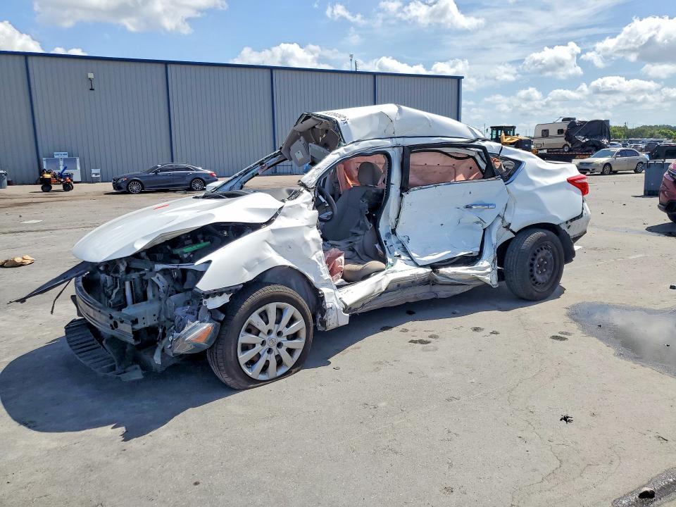 Продажа на аукционе авто 2016 Nissan Sentra, vin: 3N1AB7AP0GY300692, номер лота: 62204506