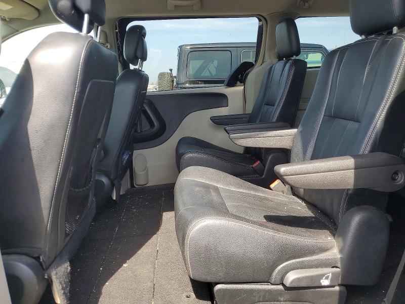 62539176 :رقم المزاد ، 2C4RC1BG7GR290901 vin ، 2016 Chrysler Town & Country مزاد بيع